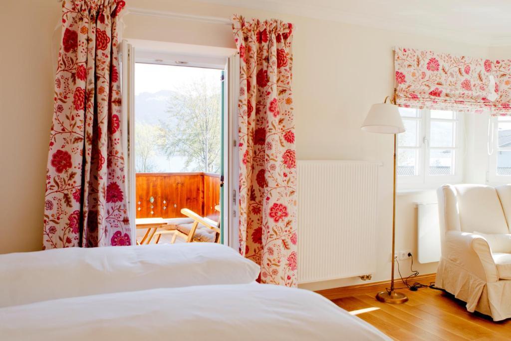 Landhaus Marinella Hotel Garni Бад Виезее Стая снимка