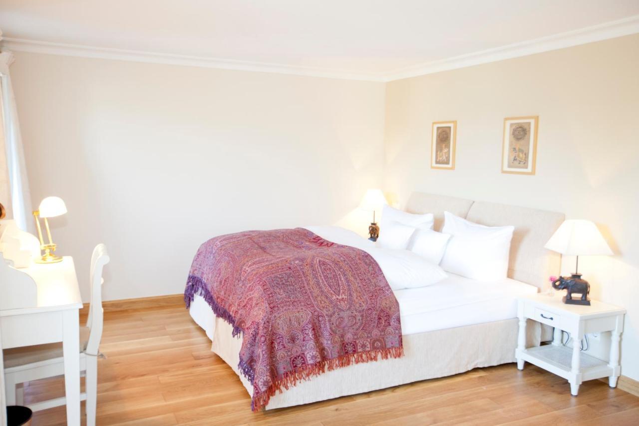 Landhaus Marinella Hotel Garni Бад Виезее Стая снимка